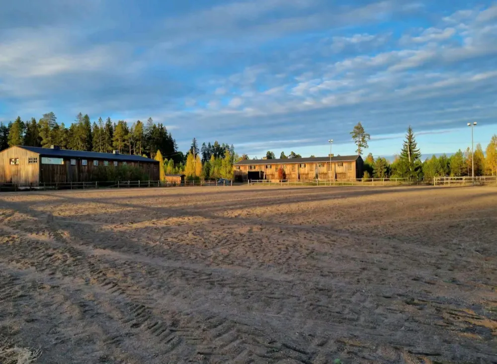 Äldre militärbyggnader.