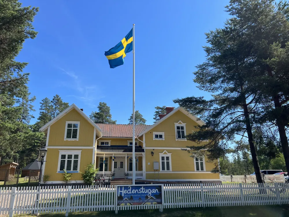 Hedenstugan Bed & Breakfast Hotel - Spa and relax