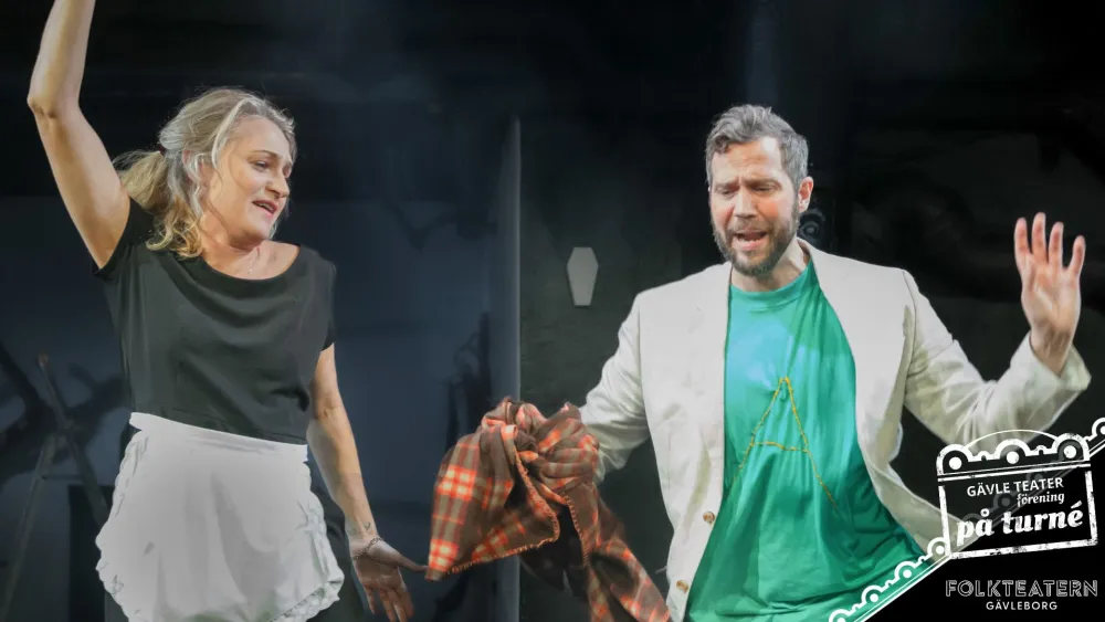 Bild på skådespelarna Maria Sundbom Lörelius och Maurits Elvingsson