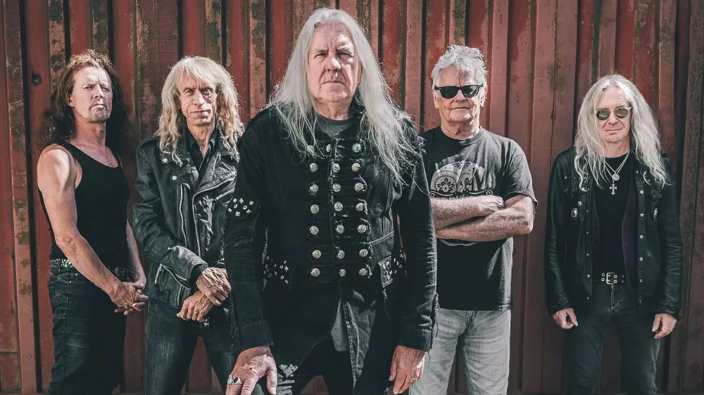 Saxon