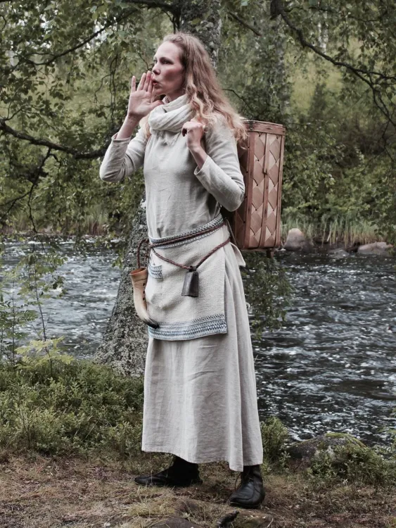 Nature-tones and Sagas by the fire - Hear the nordic voice!
