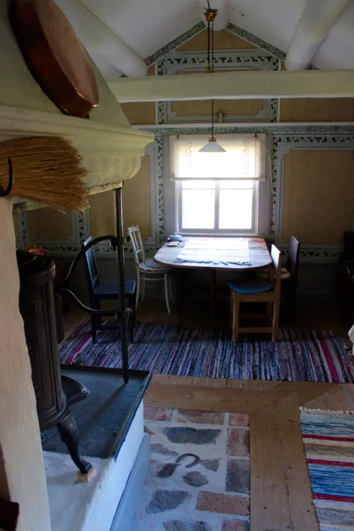 B&B in 1700's style