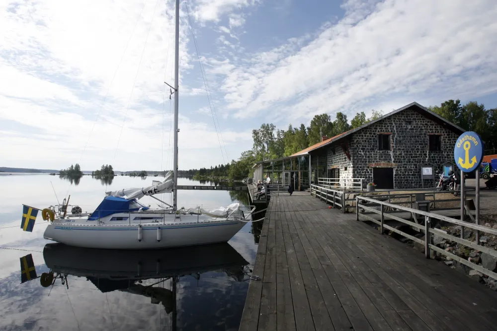 Axmarbrygga Guest Marina