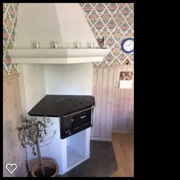 Vackert stort gammalt hus centralt i Gävle 