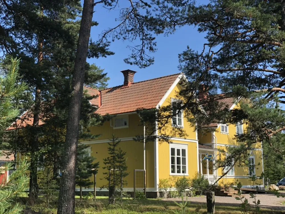 Hedenstugan Bed & Breakfast Hotel - Spa and relax