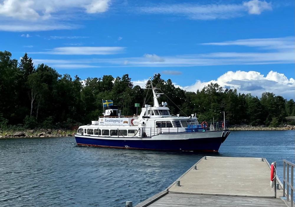 The Limön Ferry