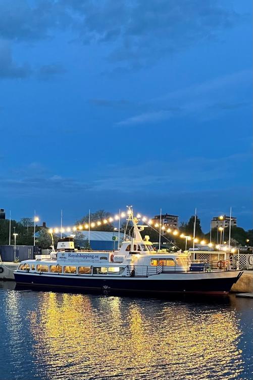 The Limön Ferry