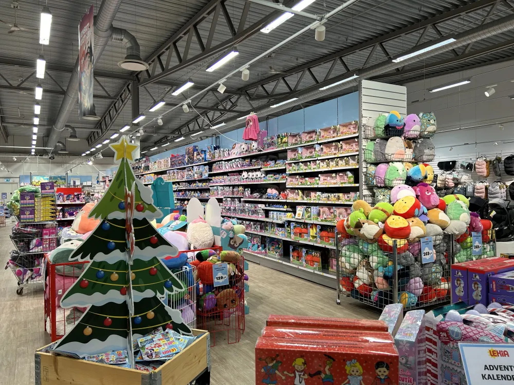 Hemlingby Shopping Centre